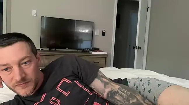 Snapshot of moon-boy chatting on January 3, 8:54 pm moon-boy online show from January 3, 8:54 pm