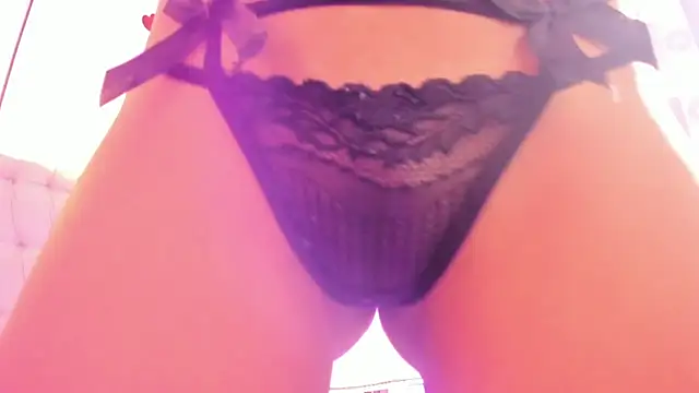 GysellHanson online show from February 14, 11:31 am