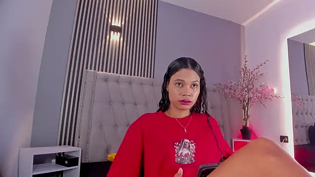 GysellHanson online show from September 12, 11:21 am