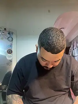 El Titan1998 online show from March 17, 10:13 pm