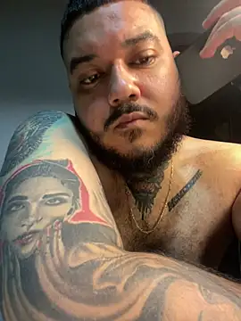 El Titan1998 online show from April 20, 11:39 pm