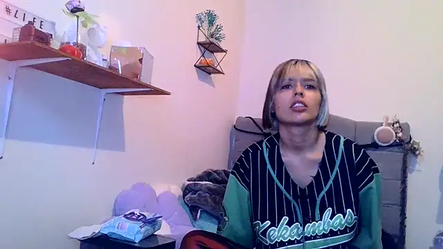 BlueStoneX online show from April 6, 7:53 am