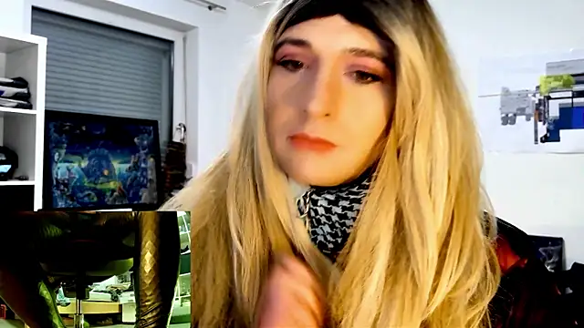 DYasmin69 online show from February 15, 1:21 am