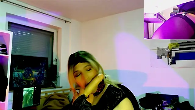 DYasmin69 online show from February 15, 7:27 am