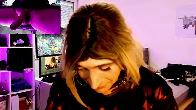 DYasmin69 online show from February 15, 1:38 pm