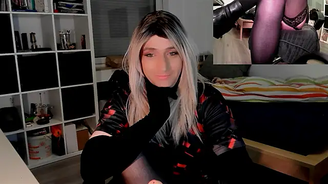 DYasmin69 online show from March 21, 4:17 am