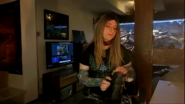 DYasmin69 online show from November 15, 6:59 pm