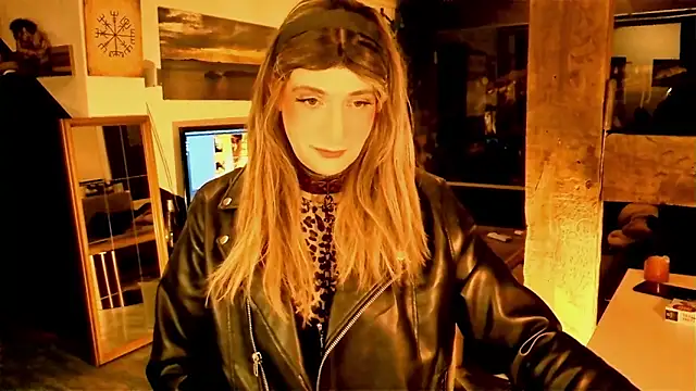 DYasmin69 online show from February 7, 12:36 am