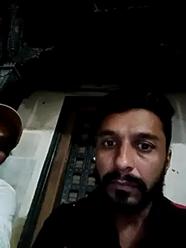 Snapshot of mojmasti143 chatting on December 21, 1:42 pm mojmasti143 online show from December 21, 1:42 pm