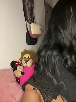 Charlotemonroe online show from December 22, 5:23 am