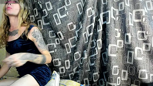 NaughtyBarbie19 online show from January 26, 2:45 am