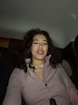 Alexiaa2006 online show from April 17, 9:18 pm