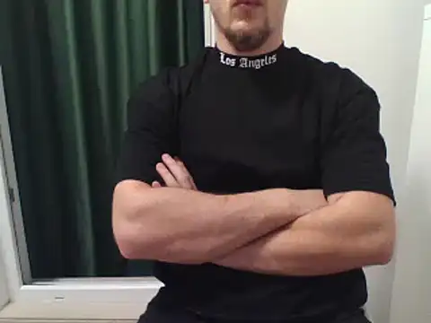 couplehot992 online show from January 5, 6:02 pm