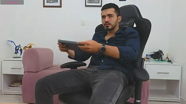 Massimoo 07 online show from October 4, 3:10 pm