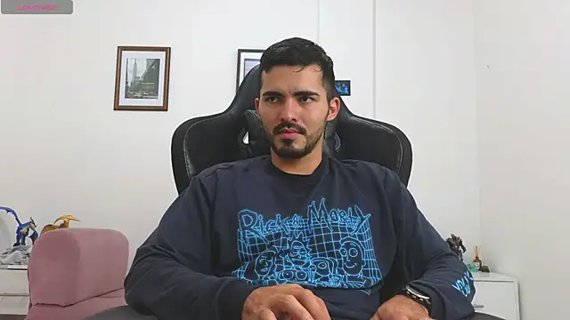 Massimoo 07 online show from October 6, 7:33 pm