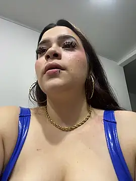 Snapshot of Sophia_cyrus11 chatting on January 1, 5:22 am Sophia cyrus11 online show from January 1, 5:22 am