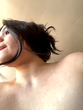 Snapshot of Sophia_cyrus11 chatting on September 25, 5:49 pm Sophia cyrus11 online show from September 25, 5:49 pm