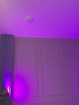 Abbydreams  online show from March 15, 2:24 am