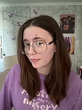 Sabrina shells online show from March 6, 9:06 am