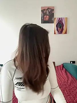 Sabrina shells online show from April 3, 8:34 am