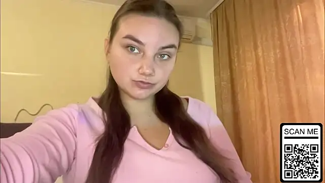 Snapshot of Dreamyblushfairy chatting on October 2, 2:35 pm Dreamyblushfairy online show from October 2, 2:35 pm