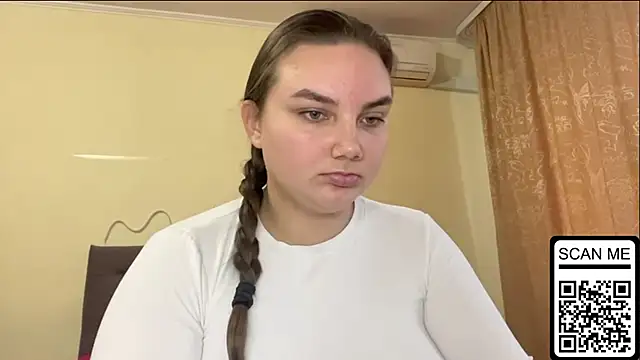 Snapshot of Dreamyblushfairy chatting on October 14, 7:31 am Dreamyblushfairy online show from October 14, 7:31 am