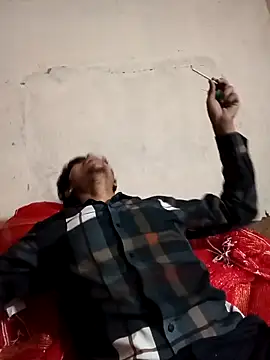 sexy boy 26 online show from February 6, 8:29 am