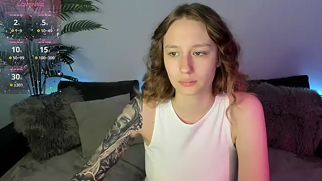 Haley Vixen online show from August 3, 8:13 am