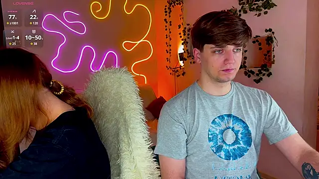 RobertAndLinela online show from September 10, 1:16 am