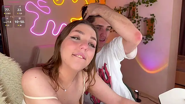 RobertAndLinela online show from September 20, 2:12 am