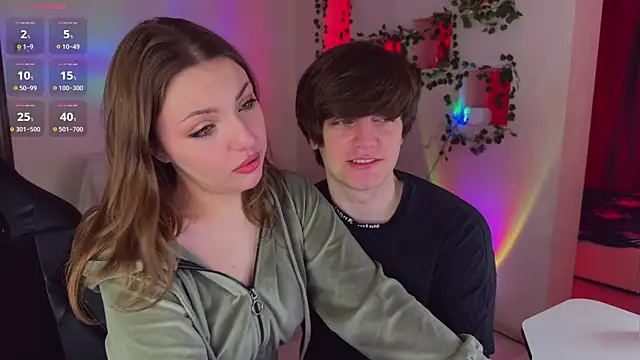 RobertAndLinela online show from April 10, 7:13 am