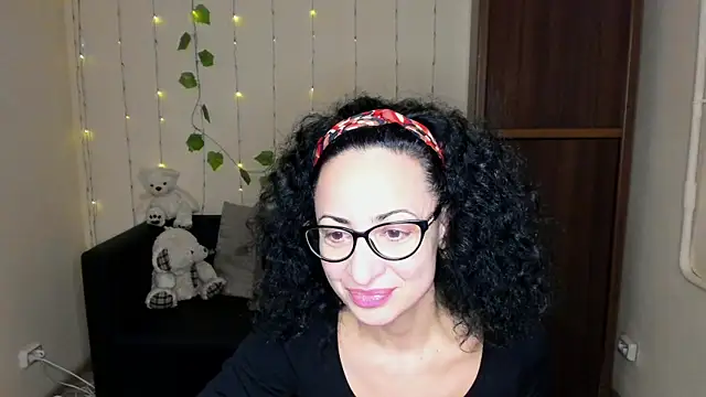 Snapshot of Arianasweety23 chatting on January 21, 9:25 pm Arianasweety23 online show from January 21, 9:25 pm