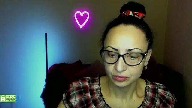 Snapshot of Arianasweety23 chatting on January 27, 6:30 am Arianasweety23 online show from January 27, 6:30 am