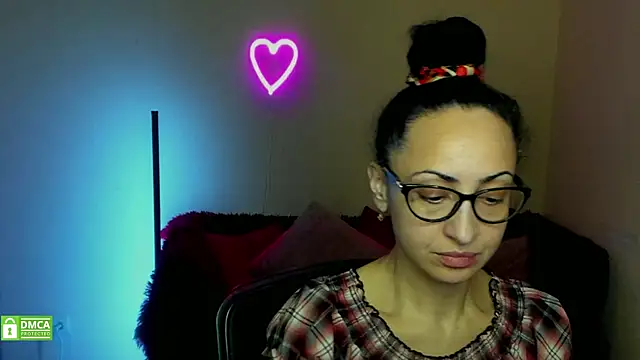 Snapshot of Arianasweety23 chatting on January 27, 9:55 am Arianasweety23 online show from January 27, 9:55 am