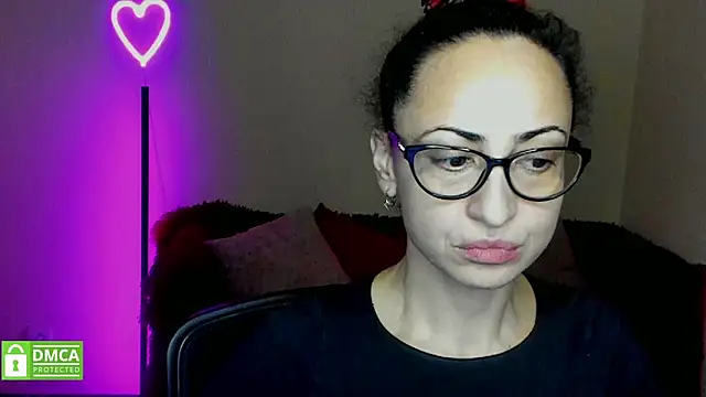 Snapshot of Arianasweety23 chatting on January 31, 9:37 am Arianasweety23 online show from January 31, 9:37 am