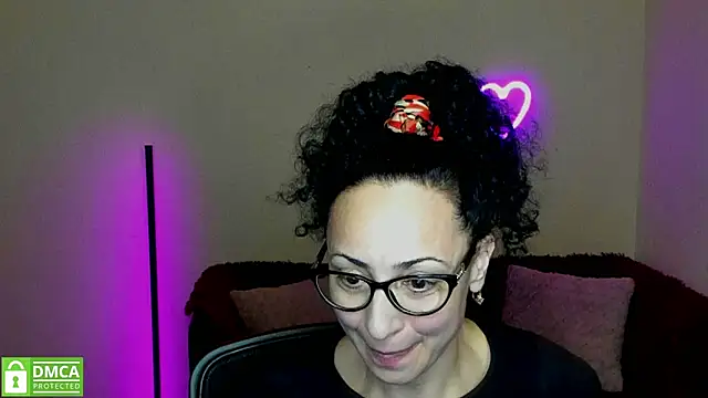 Snapshot of Arianasweety23 chatting on February 23, 9:26 pm Arianasweety23 online show from February 23, 9:26 pm