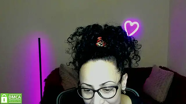 Snapshot of Arianasweety23 chatting on February 25, 6:42 pm Arianasweety23 online show from February 25, 6:42 pm