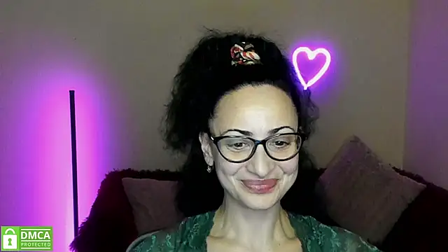 Snapshot of Arianasweety23 chatting on February 26, 3:10 am Arianasweety23 online show from February 26, 3:10 am