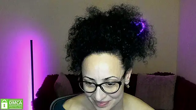 Snapshot of Arianasweety23 chatting on February 26, 9:37 pm Arianasweety23 online show from February 26, 9:37 pm