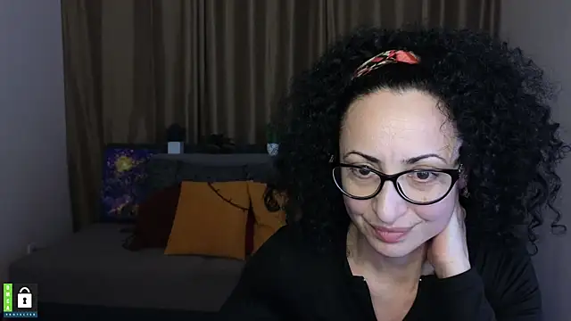 Snapshot of Arianasweety23 chatting on March 2, 9:32 pm Arianasweety23 online show from March 2, 9:32 pm