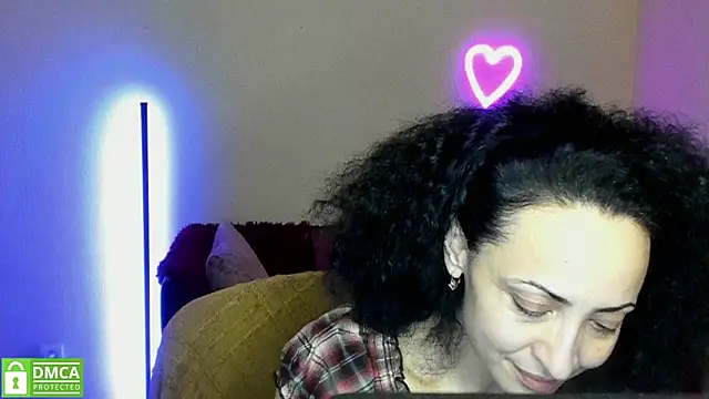 Snapshot of Arianasweety23 chatting on March 10, 5:33 am Arianasweety23 online show from March 10, 5:33 am