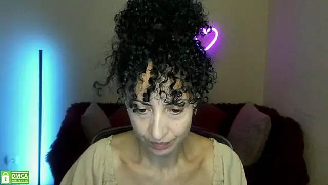 Snapshot of Arianasweety23 chatting on September 14, 5:23 pm Arianasweety23 online show from September 14, 5:23 pm