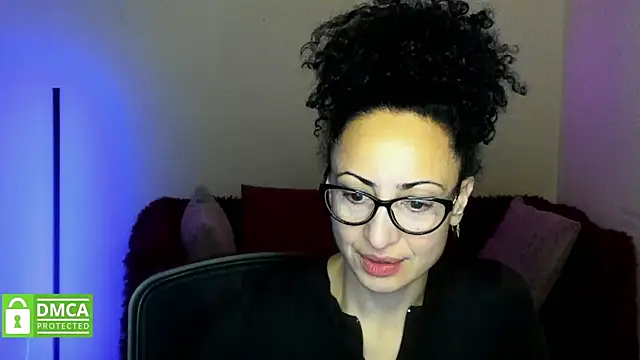 Snapshot of Arianasweety23 chatting on October 1, 11:27 am Arianasweety23 online show from October 1, 11:27 am