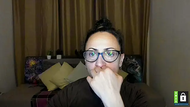 Snapshot of Arianasweety23 chatting on November 23, 6:30 pm Arianasweety23 online show from November 23, 6:30 pm