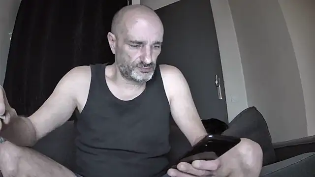 headrush31 online show from February 3, 10:32 pm