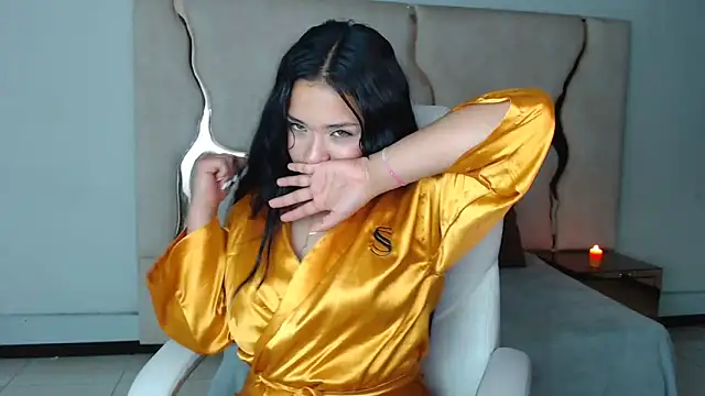 IsabellRodriguez18 online show from February 22, 6:39 am