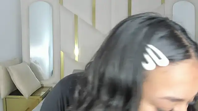 IsabellRodriguez18 online show from November 27, 4:14 am