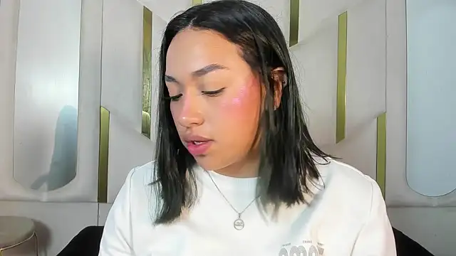 IsabellRodriguez18 online show from June 11, 3:26 am