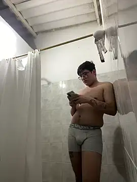 Snapshot of MikeAndJessy chatting on December 24, 12:55 am MikeAndJessy online show from December 24, 12:55 am