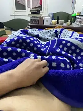 Snapshot of mizooo10 chatting on December 27, 2:04 am mizooo10 online show from December 27, 2:04 am